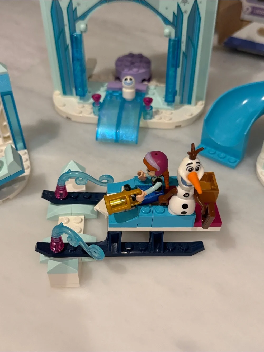 LEGO Disney Frozen 43194 Anna & Elsa’s Frozen Wonderland + Large LEGO Baseplate